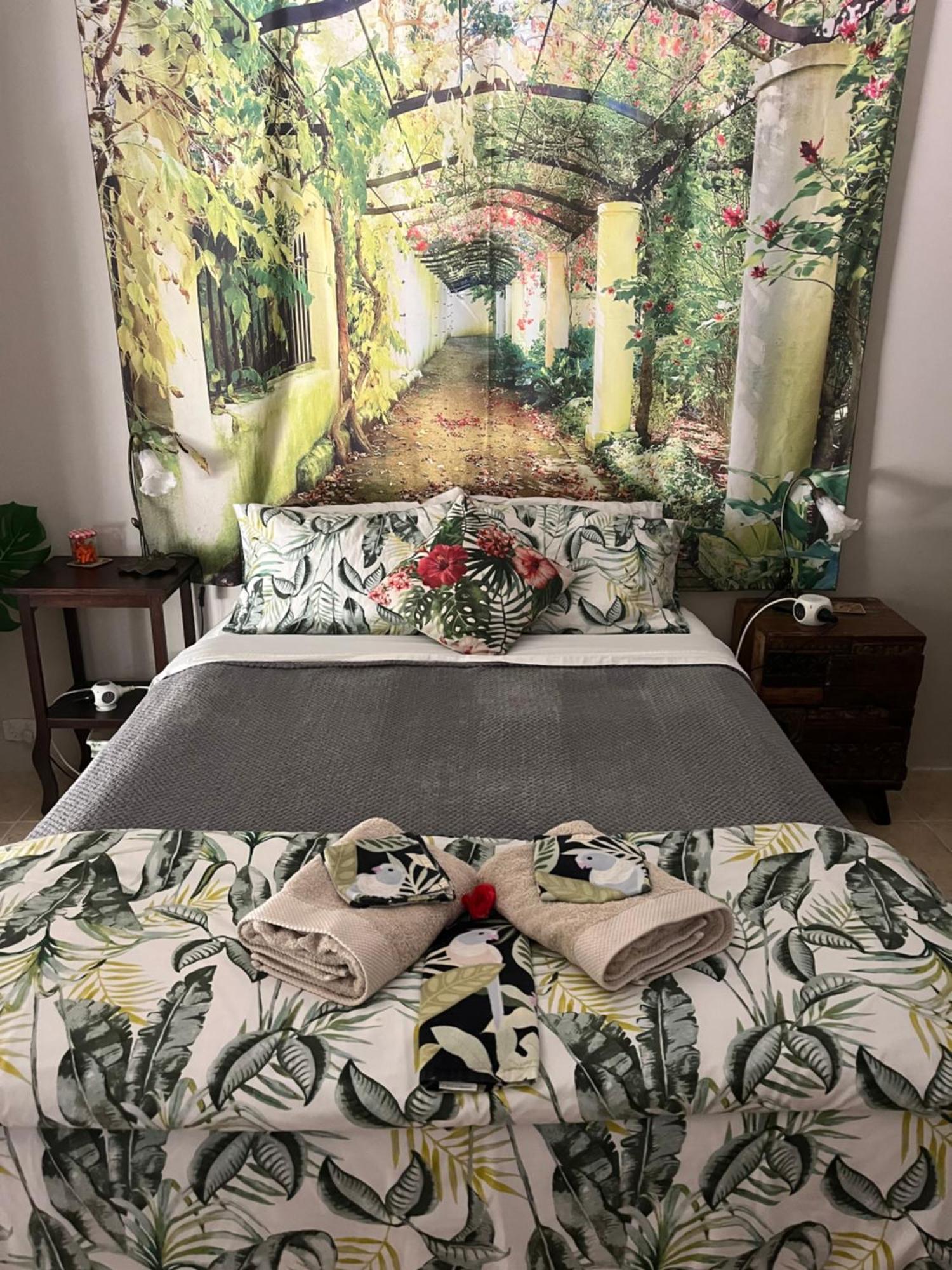 Whitsundays Bnb Retreat Airlie Beach Buitenkant foto