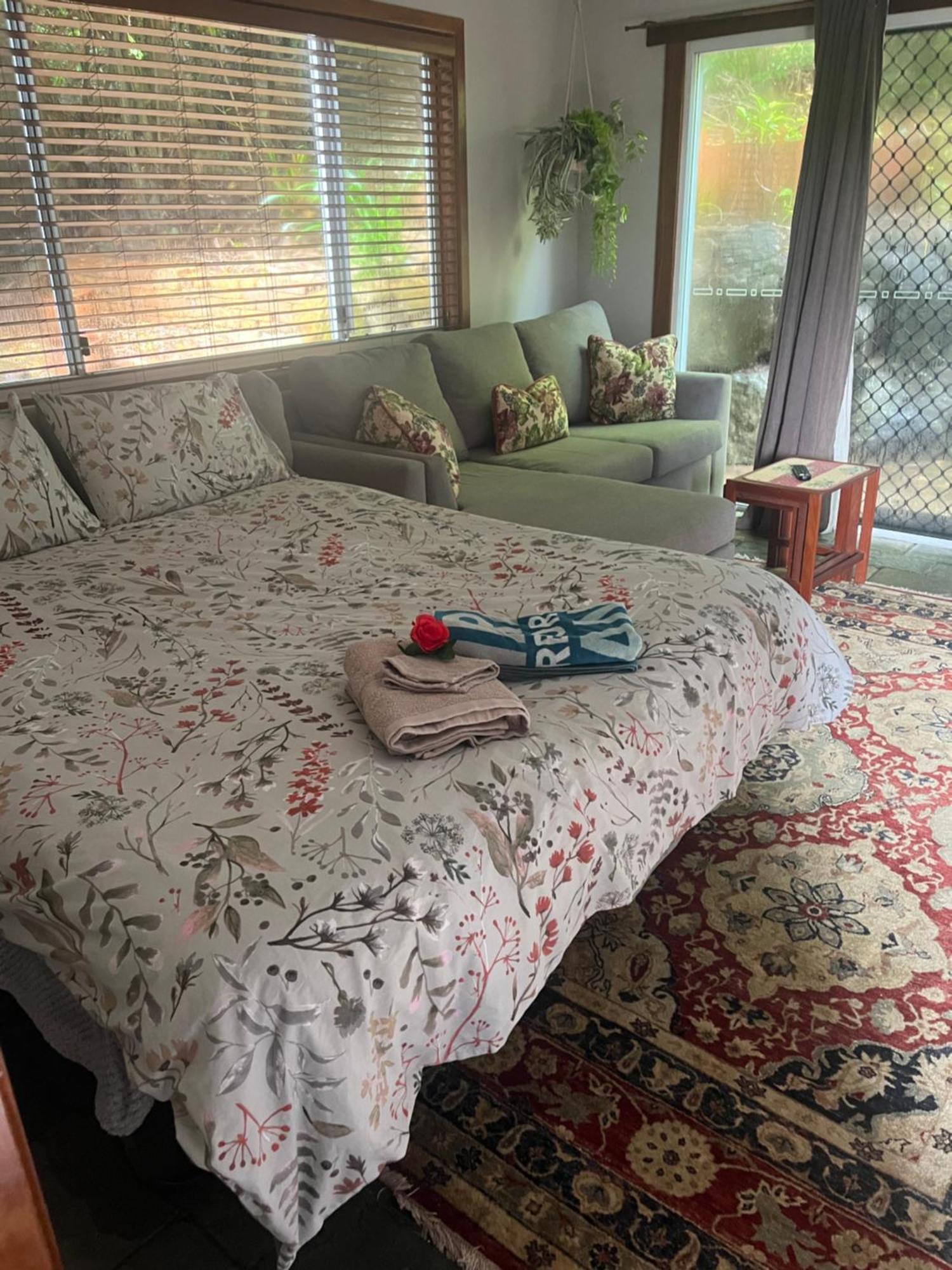 Whitsundays Bnb Retreat Airlie Beach Buitenkant foto