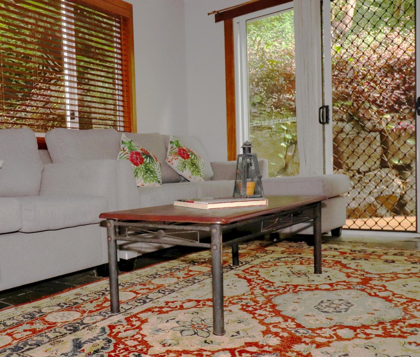 Whitsundays Bnb Retreat Airlie Beach Buitenkant foto