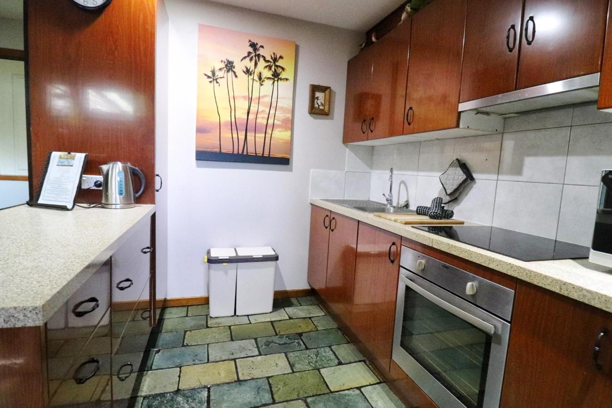 Whitsundays Bnb Retreat Airlie Beach Buitenkant foto